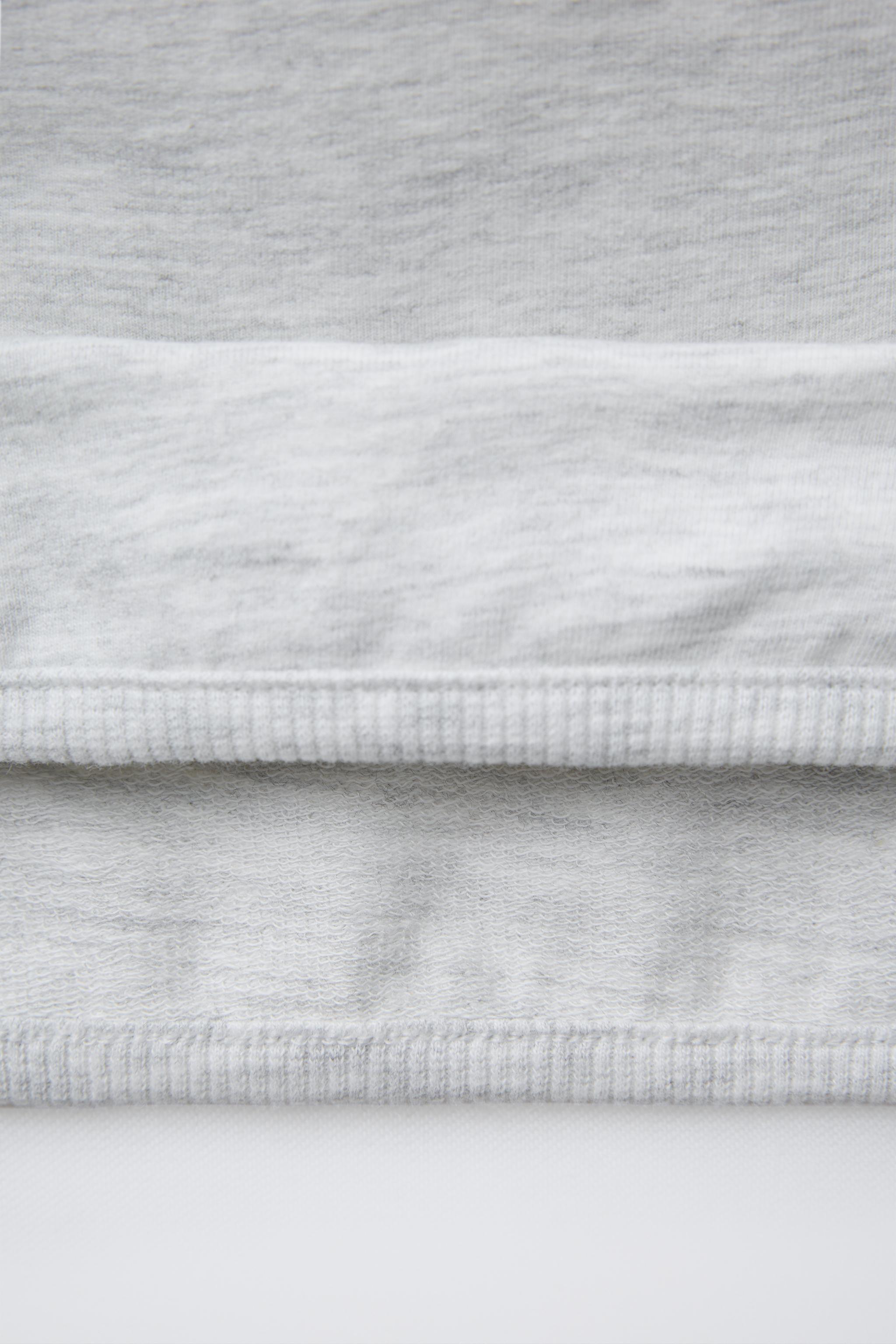 SWEATSHIRT AND BERMUDA SHORTS SET WITH APPLE PATCH